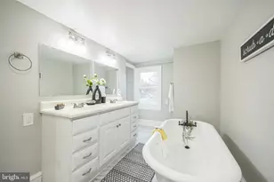 212 S Main St, Woodstown, NJ 08098 - Photo 22