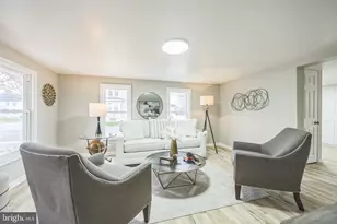 212 S Main St, Woodstown, NJ 08098 - Photo 6