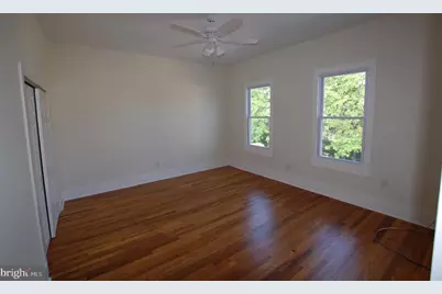 35 East Avenue #APT 2, Woodstown, NJ 08098 - Photo 6