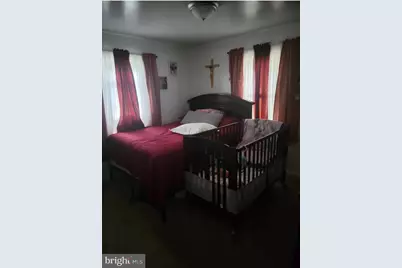 27 E Line Street, Carneys Point, NJ 08069 - Photo 14