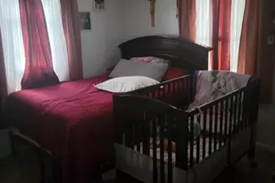 27 E Line St, Carneys Point, NJ 08069 - Photo 14