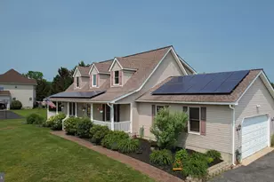 34 Two Penny Run East E, Pilesgrove, NJ 08098 - Photo 2