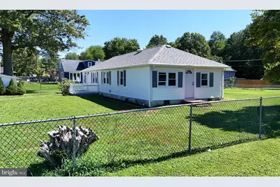 64 Dartmouth Road, Pennsville, NJ 08070 - Photo 2