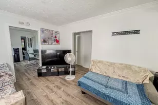 83 Willis Ave, Penns Grove, NJ 08069 - Photo 4