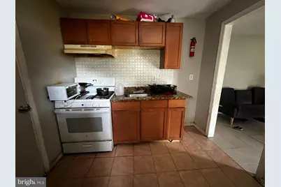 80 S Broad Street, Penns Grove, NJ 08069 - Photo 18