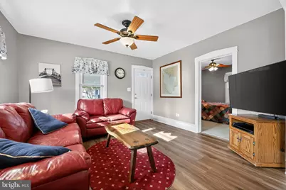 60 E Pittsfield Street, Pennsville, NJ 08070 - Photo 10