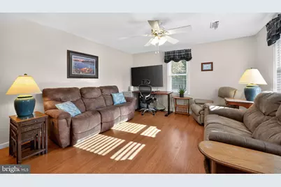 60 E Pittsfield Street, Pennsville, NJ 08070 - Photo 22