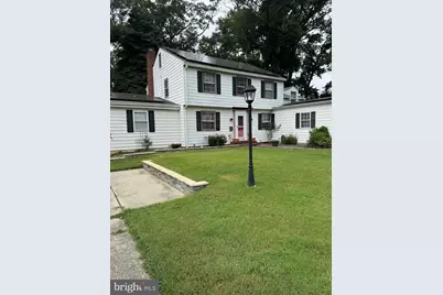 4 S Grove Street, Carneys Point, NJ 08069 - Photo 1