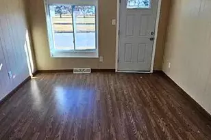 94 Buttonwood Ave, Hancocks Bridge, NJ 08038 - Photo 4