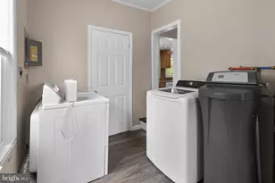 294 Jefferson St, Carneys Point, NJ 08069 - Photo 18