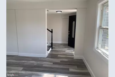 276 Woodstown Daretown, Pilesgrove, NJ 08098 - Photo 12