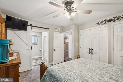 327 Lafayette Road, Carneys Point, NJ 08069 - Photo 22