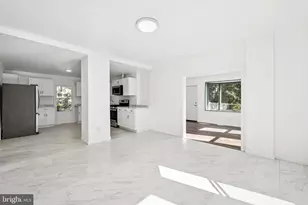 315 S Main St, Elmer, NJ 08318 - Photo 6