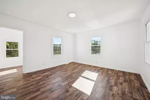 315 S Main St, Elmer, NJ 08318 - Photo 14