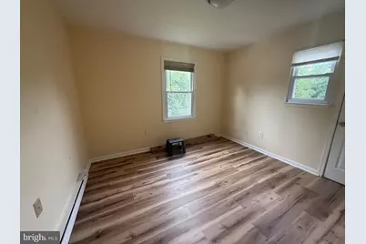 16 Pine Street, Pennsville Township, NJ 08023 - Photo 10