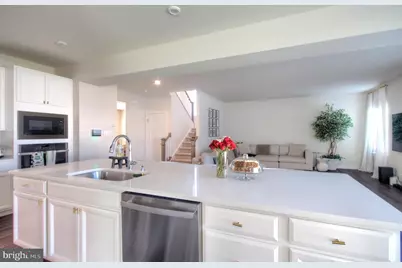 8 Eichmann Way, Woodstown, NJ 08098 - Photo 6