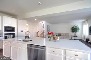 8 Eichmann Wy, Woodstown, NJ 08098 - Photo 6