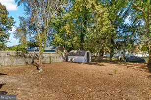 33 Pinewood Ave, Carneys Point, NJ 08069 - Photo 18