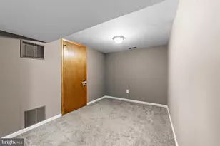 12 Miramar Dr, Pennsville, NJ 08070 - Photo 32