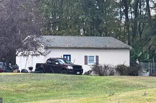 274 S Pennsville Auburn Rd, Carneys Point, NJ 08069 - Photo 4