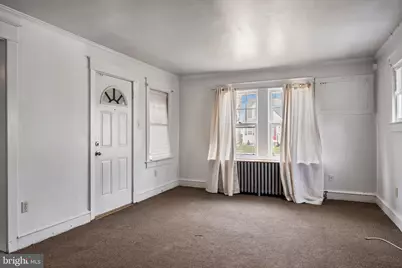 303 Pine Street, Carneys Point, NJ 08069 - Photo 6