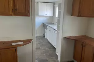 272 Johnson St, Carneys Point, NJ 08069 - Photo 14