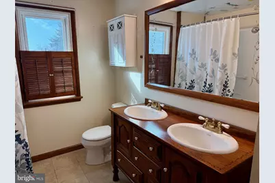 380 Erie Avenue, Carneys Point, NJ 08069 - Photo 22