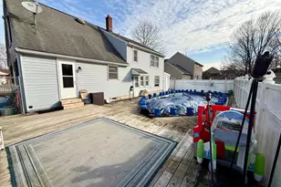 380 Erie Ave, Carneys Point, NJ 08069 - Photo 8