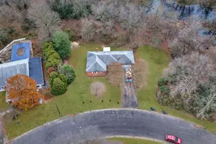 341 Jefferson St, Carneys Point, NJ 08069 - Photo 2