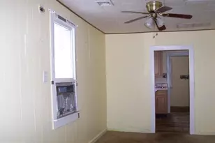 172 Boston Rd, Pennsville, NJ 08070 - Photo 4