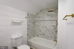 613 Hawks Bridge, Carneys Point, NJ 08069 - Photo 4