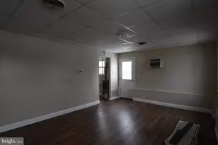 52 1/2 Chestnut St, Pennsville Township, NJ 08070 - Photo 6