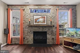 5 Panama Ct, Carneys Point, NJ 08069 - Photo 12