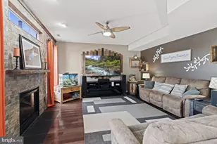 5 Panama Ct, Carneys Point, NJ 08069 - Photo 10