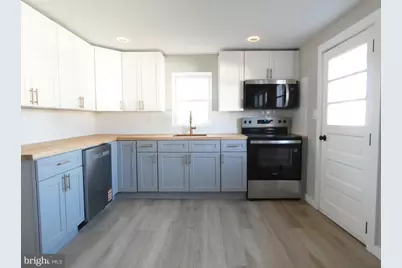 411 Manor Avenue, Carneys Point, NJ 08069 - Photo 16