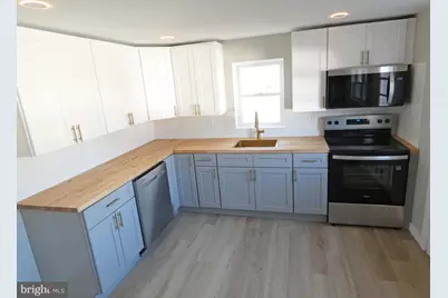 411 Manor Avenue, Carneys Point, NJ 08069 - Photo 22