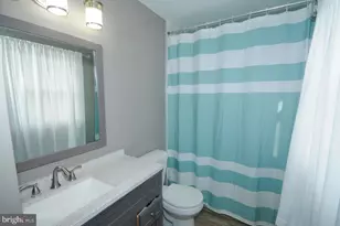 298 N Hook Rd, Pennsville, NJ 08070 - Photo 16