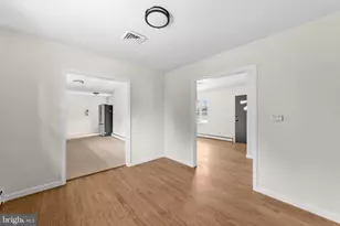 16 New St, Hancocks Bridge, NJ 08038 - Photo 18