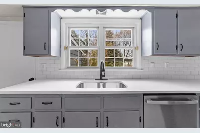 16 New Street, Hancocks Bridge, NJ 08038 - Photo 10