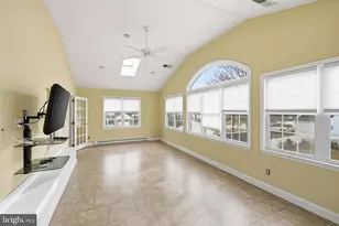 26 Maplewood Ave, Carneys Point, NJ 08069 - Photo 28