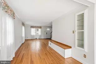 26 Maplewood Ave, Carneys Point, NJ 08069 - Photo 10