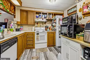 72 Hazelwood Dr, Pittsgrove, NJ 08318 - Photo 4