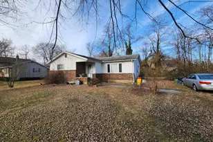 56 S Watson Rd, Carneys Point, NJ 08069 - Photo 2