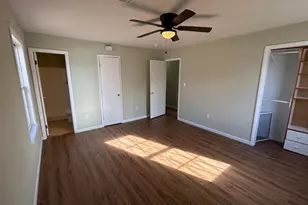 254 G St, Carneys Point, NJ 08069 - Photo 12