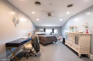 50 Delaware Ave, Penns Grove, NJ 08069 - Photo 22