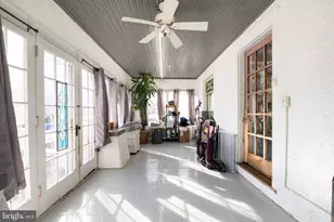 50 Delaware Ave, Penns Grove, NJ 08069 - Photo 2