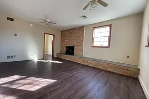 100 Georgia Rd, Pennsville Township, NJ 08070 - Photo 12