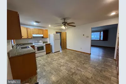 100 Georgia Road, Pennsville Township, NJ 08070 - Photo 8
