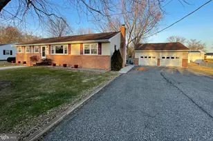 100 Georgia Rd, Pennsville Township, NJ 08070 - Photo 1