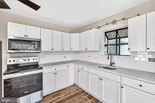 136 Denny Ave, Penns Grove, NJ 08069 - Photo 8